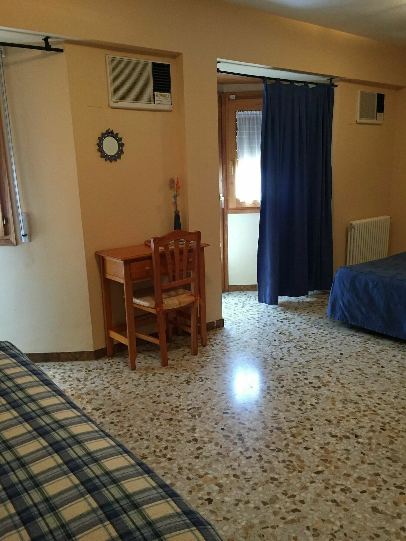 Hotel Castellote Extérieur photo